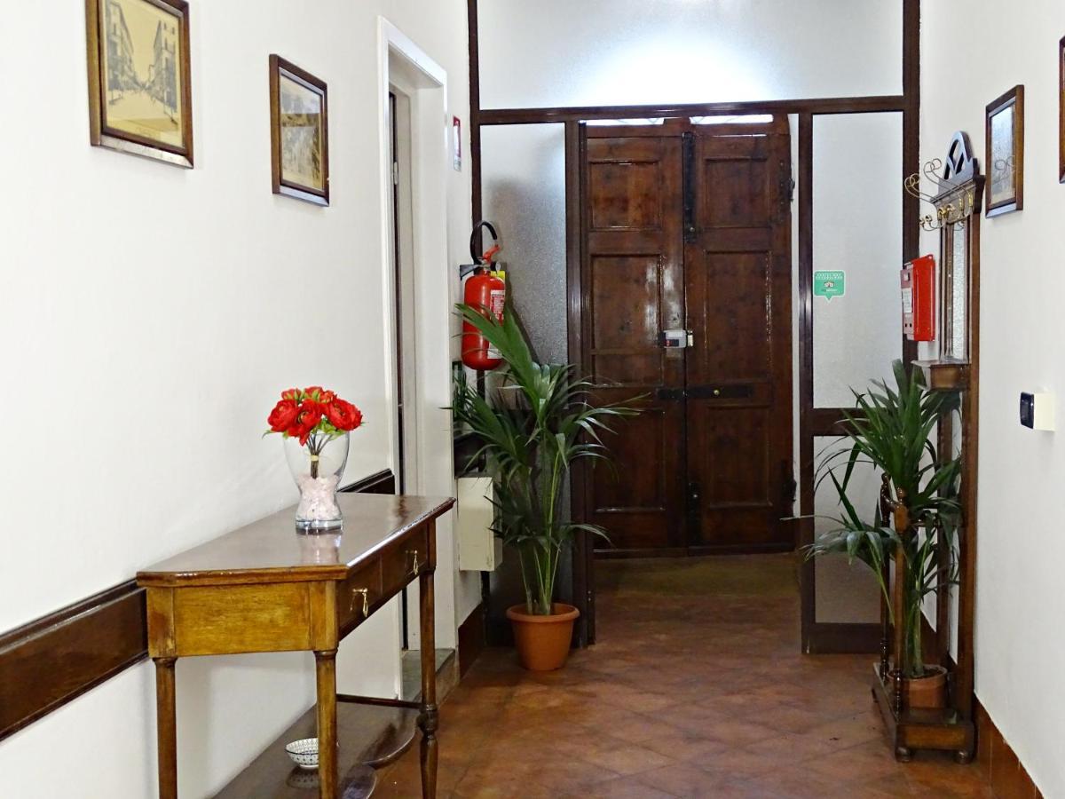 Affittacamere Arancio Lucca Exterior foto